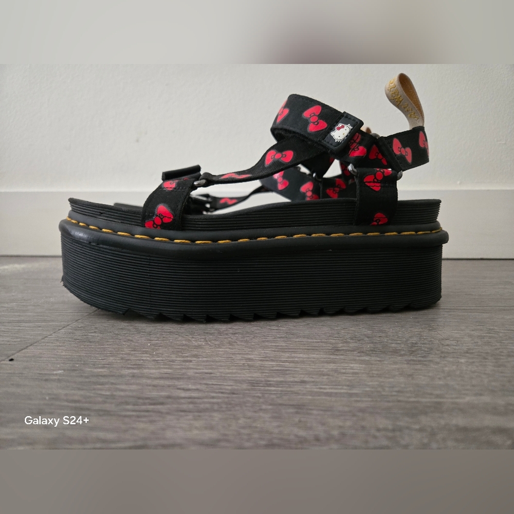 Dr Martens Hello Kitty Black and Red Platform Sandals Sz 9